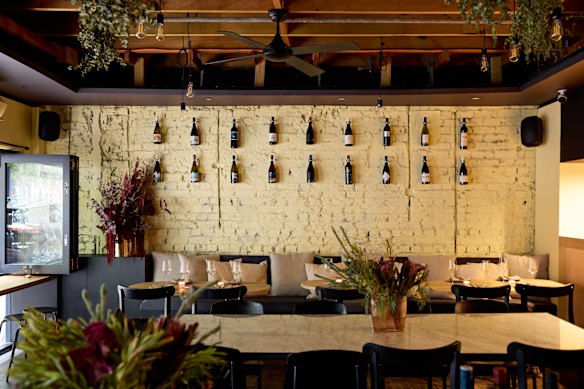 40Res is a new neighbourhood wine bar in Surry Hills.