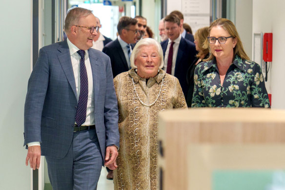 Prime Minister Anthony Albanese, Paula Fox and Victorian Premier Jacinta Allan (right) at the opening of the Paula Fox Melanoma and Cancer Centre in Melbourne today.