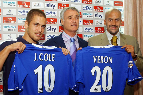 Two of Chelsea’s earliest signings during the Abramovich era: Joe Cole and Juan Sebastian Veron, with then manager Claudio Ranieri.
