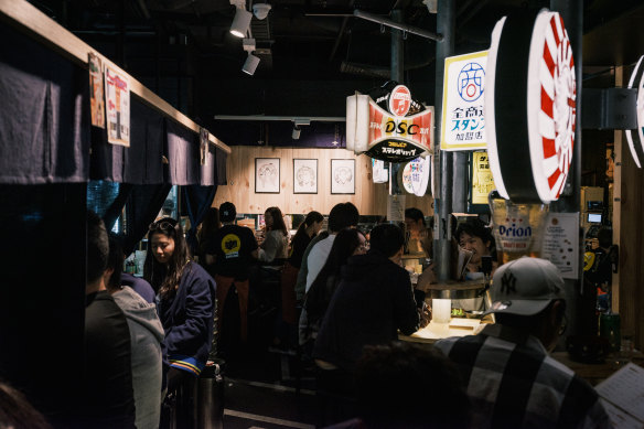 Nakano Darling, Darling Square.