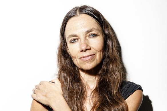 Justine Bateman has outlined a vision of a future in which AI is used to churn and reconstitute old footage into new offerings, with no pay-off for the original creators.
