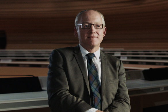 Professor Toby Walsh says humans are still more intelligent than machines.