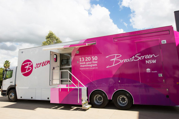 BreatScreen NSW mobile scanning unit.