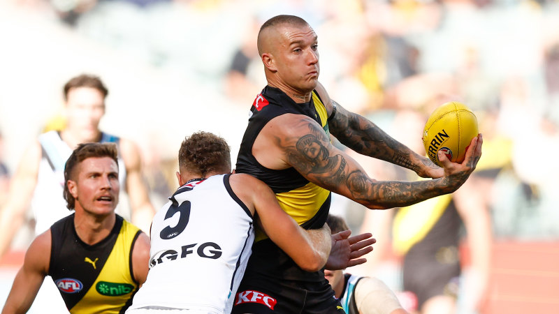 AFL live updates: Tigers with nose in front of concerning Power at half-time; Weightman enjoyed six-goal haul as Dogs downed Suns