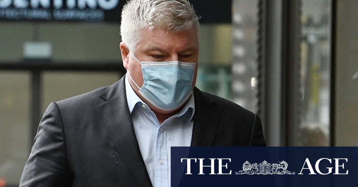 Stuart MacGill denies stalking Sydney bar owner - Vimarsana News
