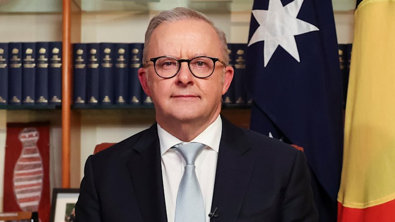 Anthony Albanese speaks at National Press Club after address to the nation