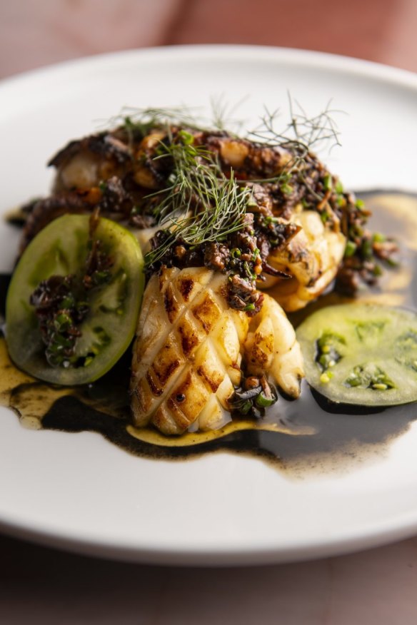 Southern calamari, ink, porcini, XO, green tomato.