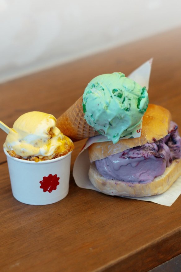 A selection of sorbetes.