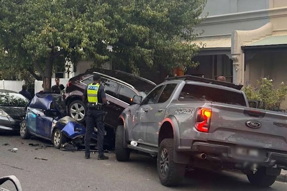 The ute came to a stop in York Street.