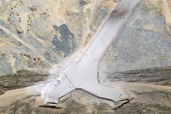 US-Iran war LIVE updates: Trump says US to ‘blockade’ Strait of Hormuz ...