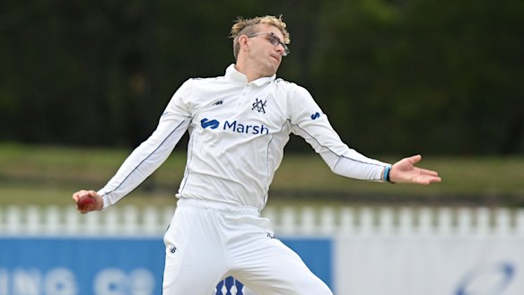 Victoria’s Todd Murphy in action.