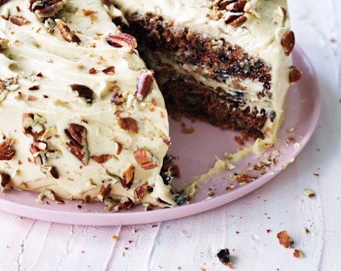 Helen Go Butta of Burdened Parsnip cake with white chocolate white cream recipe.