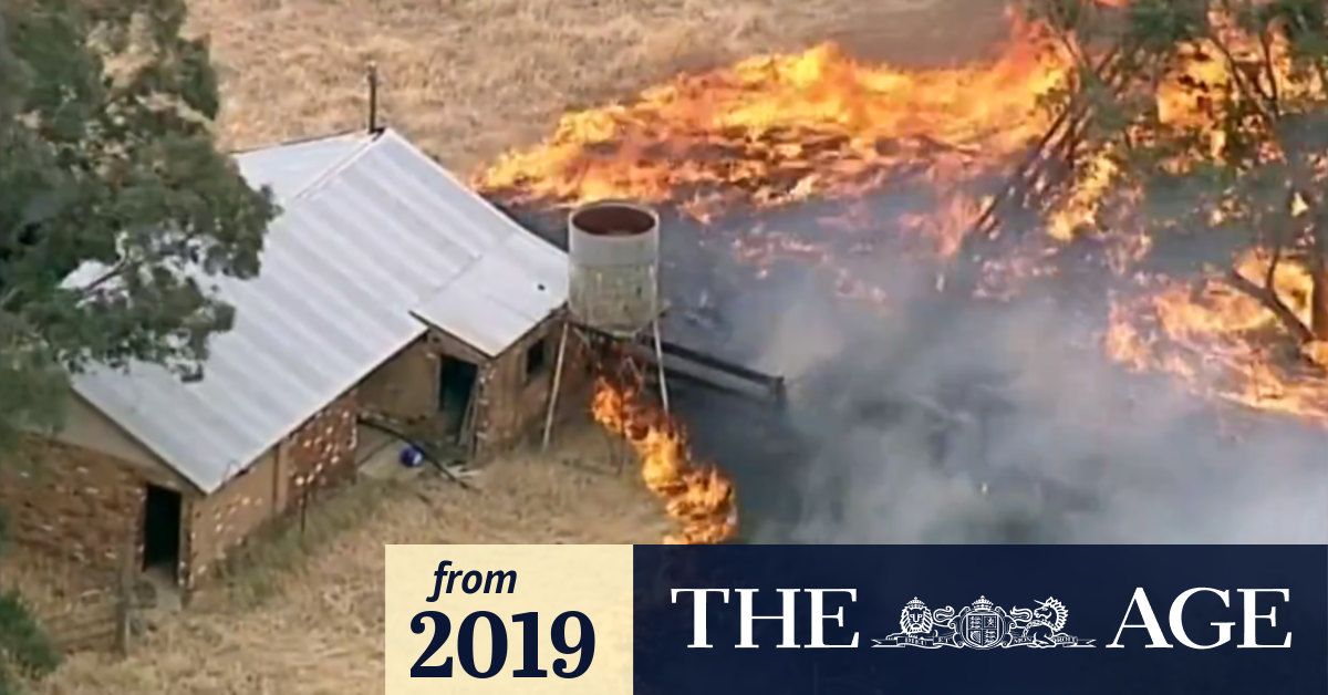 Victoria Fires: Arsonists May Have Lit Strathallan Fires On Code Red Day,  60,000 Without Power Overnight
