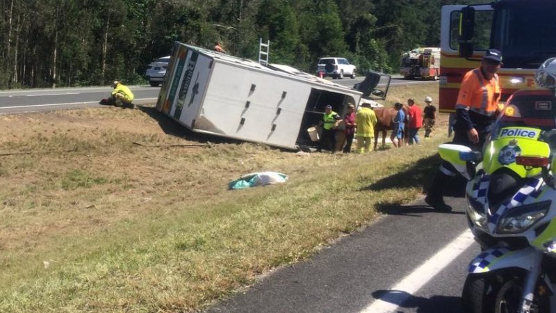 truck accident today qld