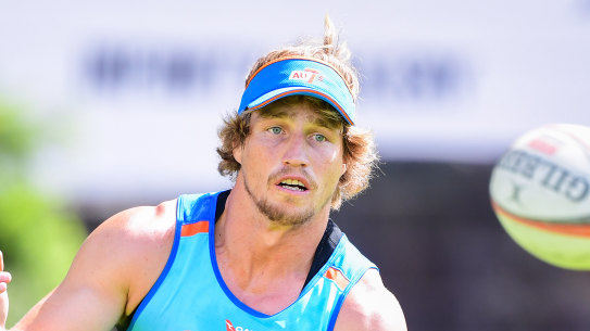 Jesse Parahi has been let go from the Australian men's sevens program. 