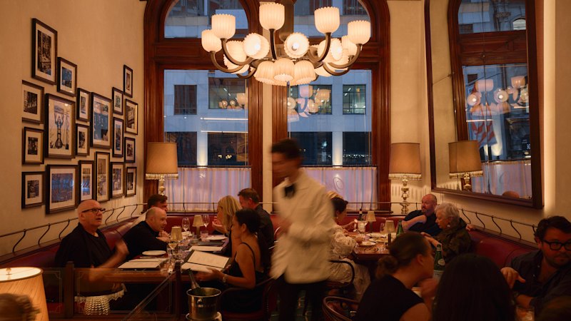 Vito’s Takes Over Bridge Street With $8M Worth of Mid-Century Swagger