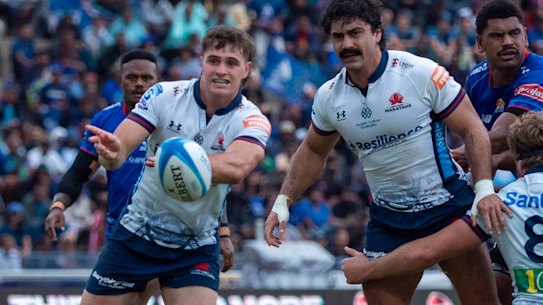 SUVA, FIJI - MAY 16: Teddy Wilson of the Waratahs passing the ball during the round 14 Super Rugby match between Fijian Drua and NSW Waratahs at HFC Bank Stadium, on May 16, 2026, in Suva, Fiji. (Photo by Pita Simpson/Getty Images)