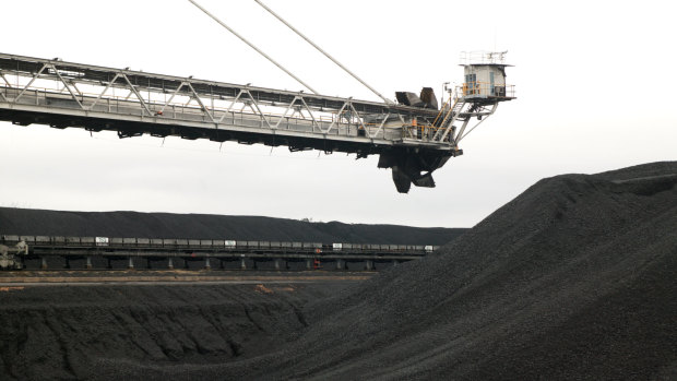 Uncertainty surrounds China's latest halt on Australian coal imports.