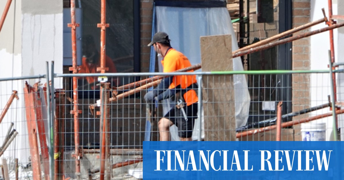 Omicron Australia: construction workforce slammed by COVID isolation rules - Vimarsana News