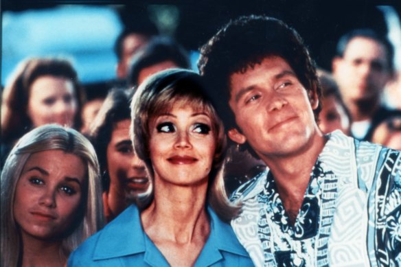 Shelley Long, centre, and Gary Cole in The Brady Bunch Movie.