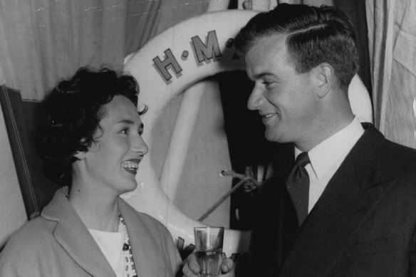 Lieutenant Commander David Leach and wife Pamela at the Voyager party, October 9, 1959.