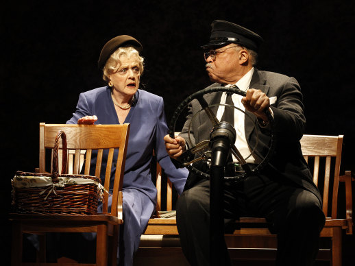 Angela Lansbury and James Earl Jones in ‘Driving Miss Daisy’.