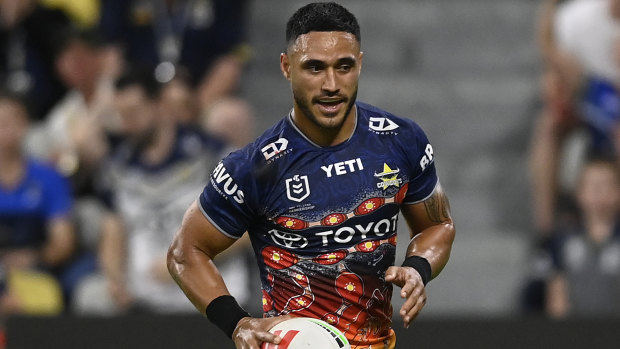 Valentine Holmes is heading back to Sydney.