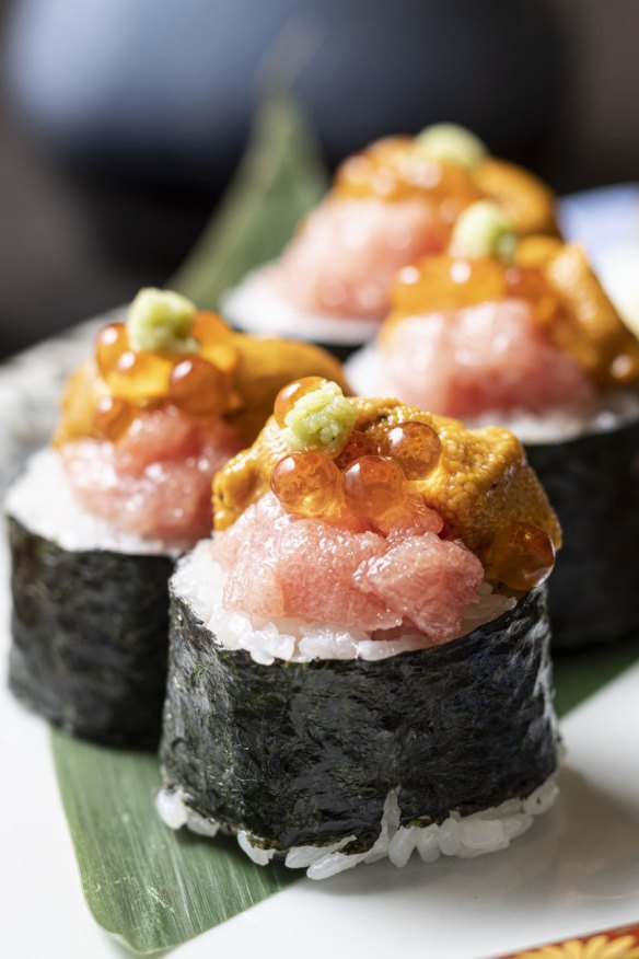 Boom roll.