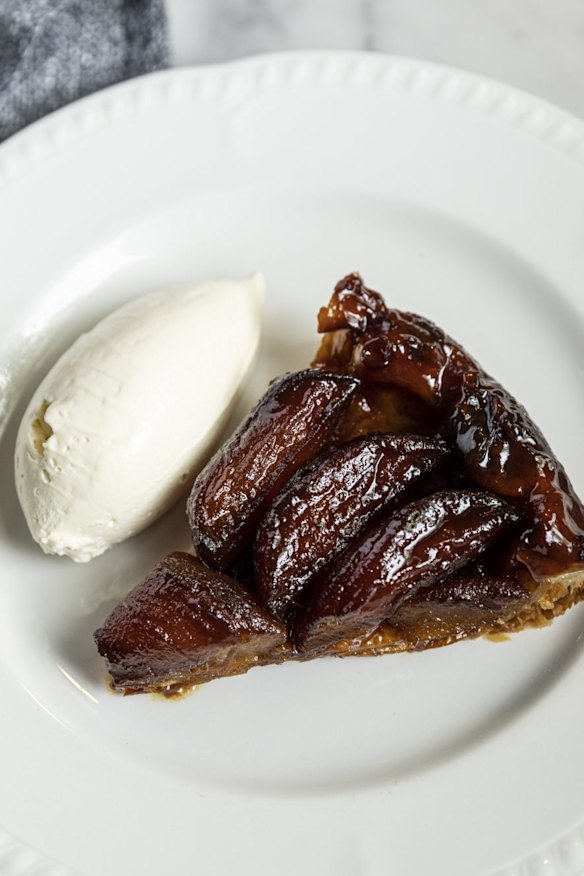 Tarte tatin.