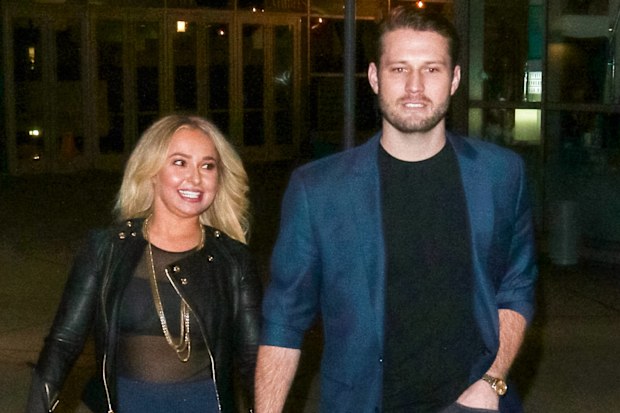 Hayden Panettiere death: Boyfriend Brian Hickerson was there when she died,  new details about bag of medication revealed | Nine.com.au