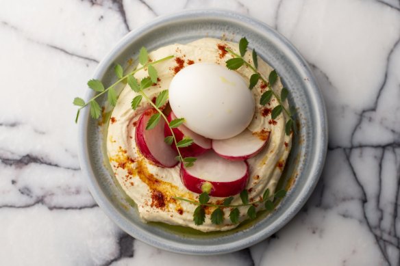 Hummus at Ezra.