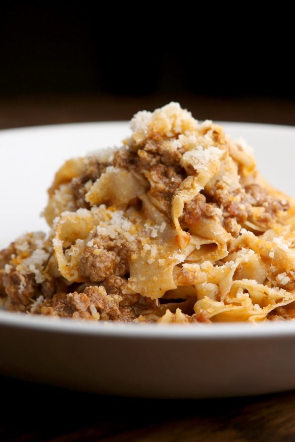 Tagliatelle alla bolgnese.