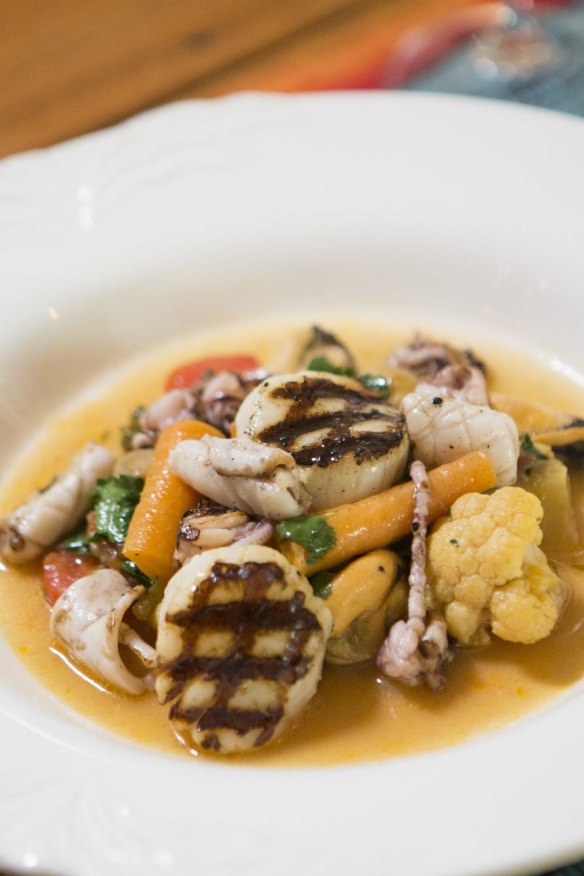 Seafood and vegetables a la grecque.
