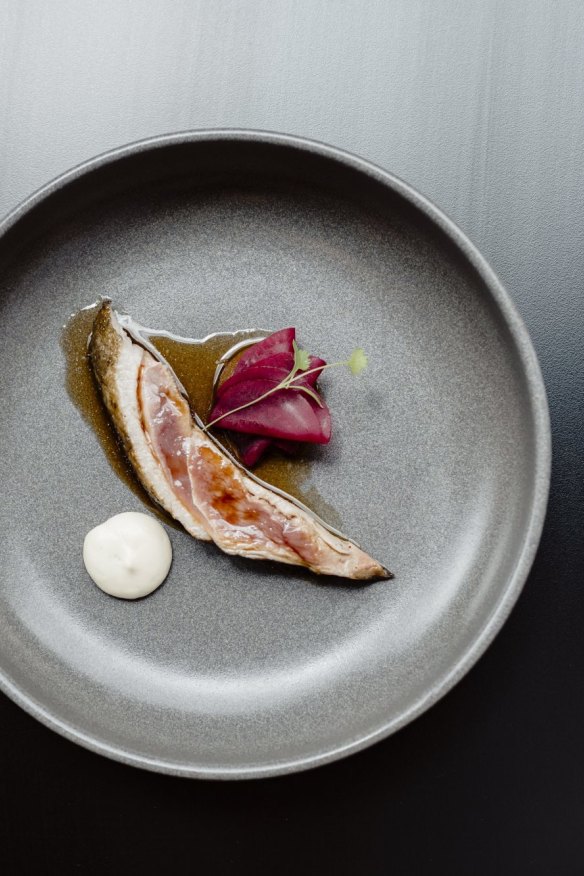 Tea-smoked duck with rhubarb and radish.
