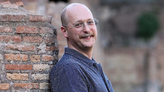 Sam Riviere’s “collaboration” with AI is one of a kind.