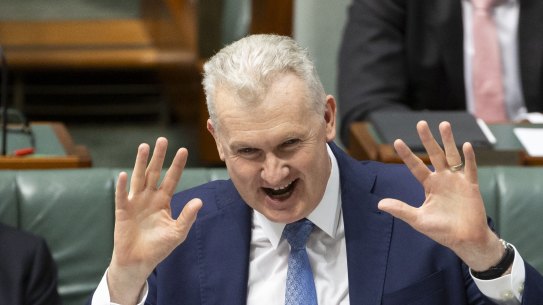 Workplace Relations Minister Tony Burke says he wanted to pass the right to disconnect last year.