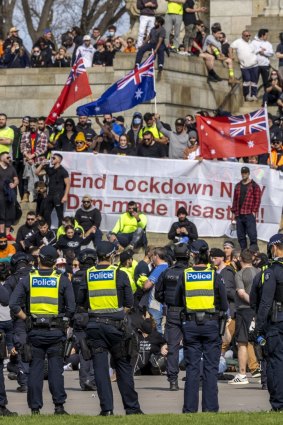 Police respond to protests at Melbourne’s Shrine of Remembrance on September 22.