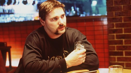 Mark ‘Chopper’ Read (Eric Bana) has celebrity on his mind in Andrew Dominik’s 2000 film.