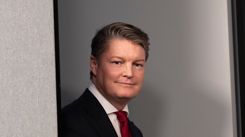 Carroll appoints Labor loyalist to oversee government political agenda before election