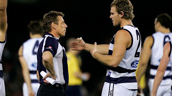 Then Geelong coach Mark Thompson speaks to Cam Mooney in 2007.