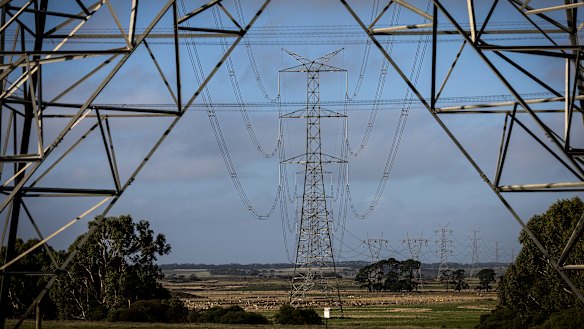 Industry superannuation funds say with the right policies they will be able to invest in electricity transmission lines and batteries.