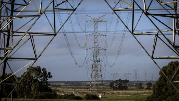 Industry superannuation funds say with the right policies they will be able to invest in electricity transmission lines and batteries.