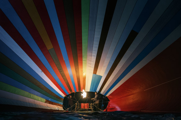Peter Strelzyk (Friedrich Mucke) and Gunter Wetzel (David Kross) plan a daring hot air balloon escape in German film Balloon.