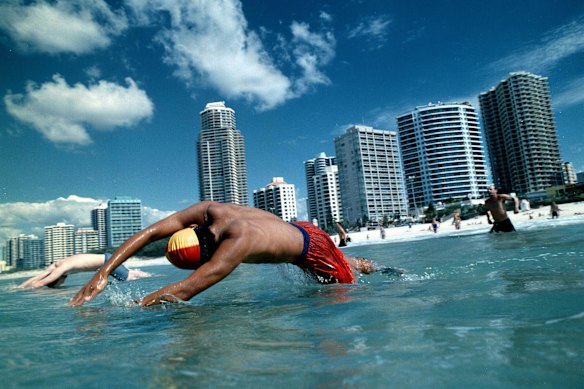 Queensland is starting to lose its shine among interstate migrants, with the number of Australians heading to the sunshine state falling to a nine-year low.