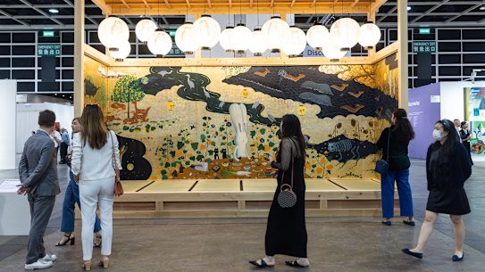 Atsushi Kaga’s giant rabbit, Usacchi.