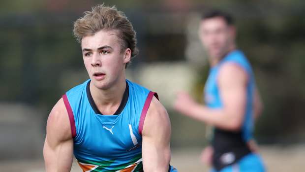 Rival recruiters fuming over North’s push for top draft prospect