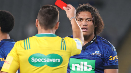 AUCKLAND, NEW ZEALAND - APRIL 02: Caleb Clarke of the Blues (R) is sent off with a red card by referee Paul Williams during the round seven Super Rugby Pacific match between the Blues and the Moana Pasifika at Eden Park on April 02, 2022 in Auckland, New Zealand. (Photo by Fiona Goodall/Getty Images)