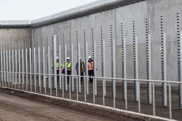 Prisoners will be placed into 14-day mandatory quarantine until next year, after the government sought an extension to its powers. 