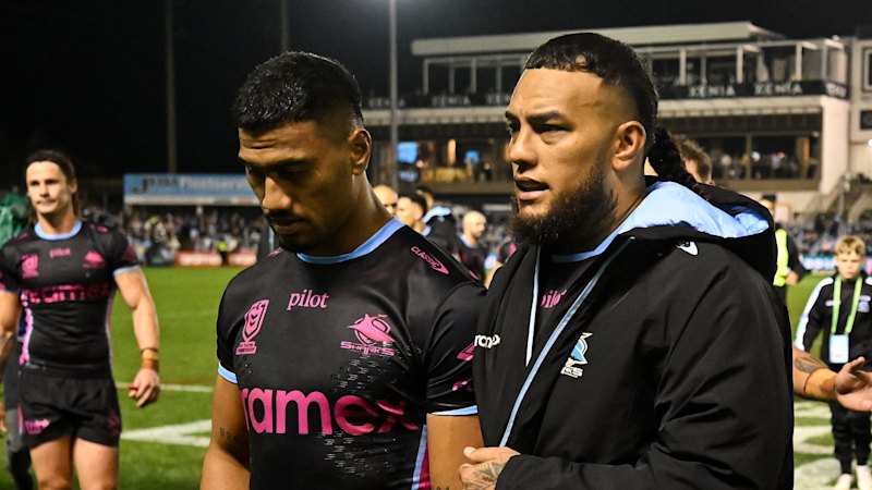 Fonua-Blake battles injury as Hynes proves difference in Sharks-Knights thriller