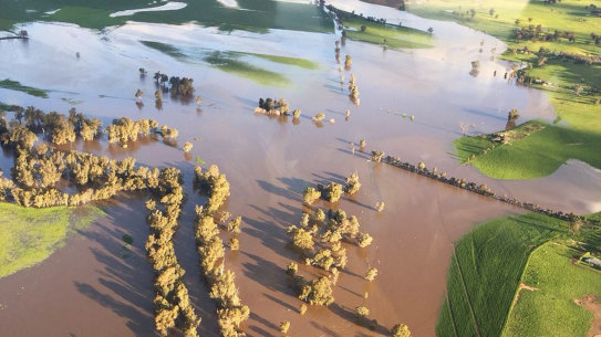 Aerial surveillance of flood waters over Forbes and Parke in 2016.